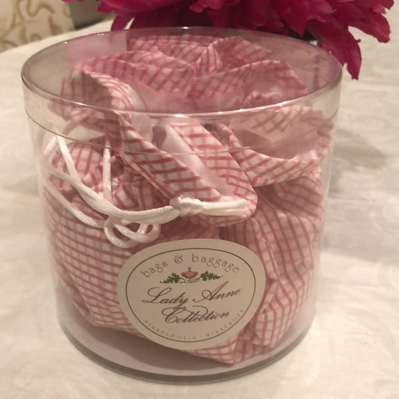 Bags and Baggage Lady Anne Collection jewelry storage and travel bag - Picture 2 of 16